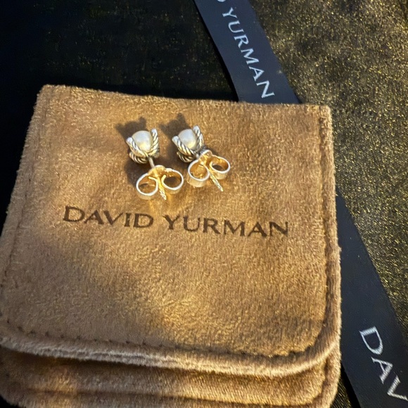 David Yurman Silver Pearl & Diamond Earrings - Picture 2 of 6
